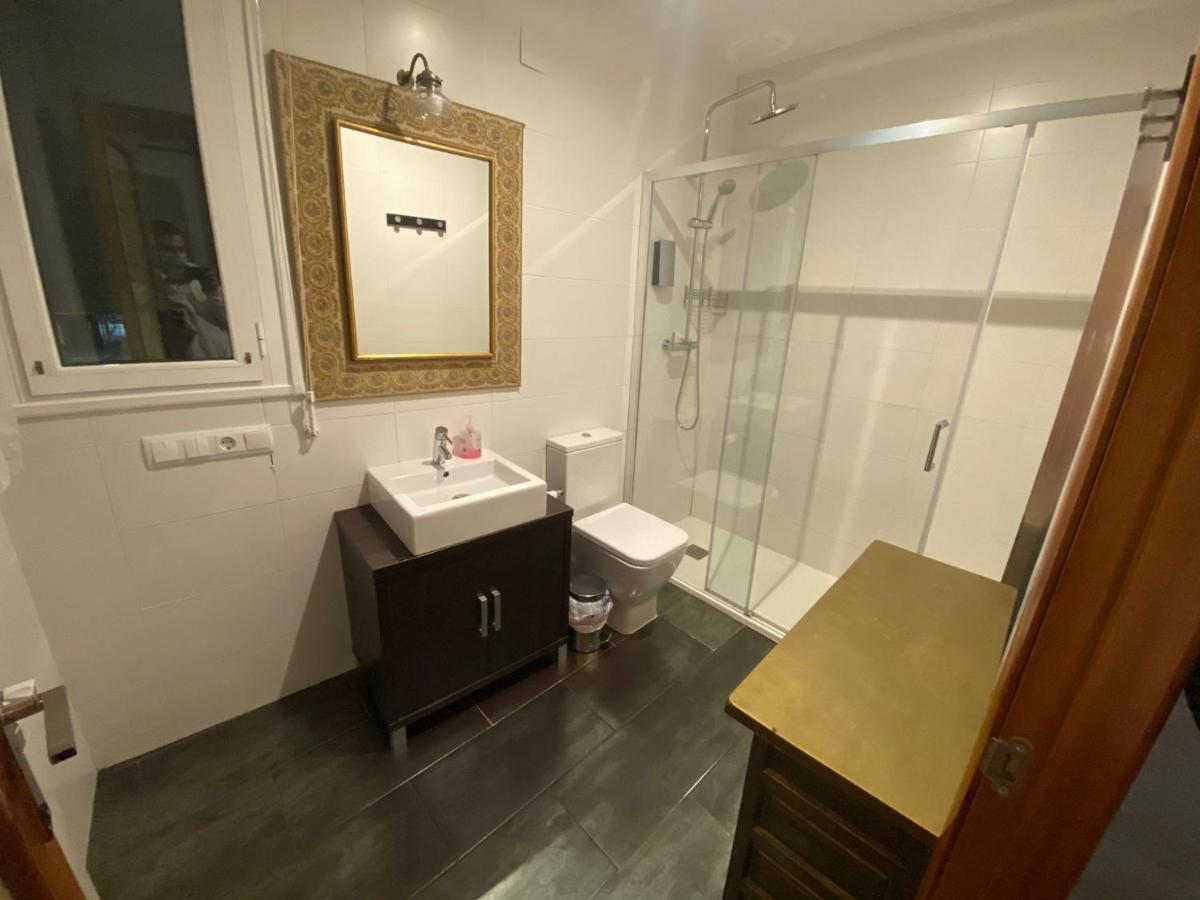 Ch Hostal Victoria Cuenca  Eksteriør billede